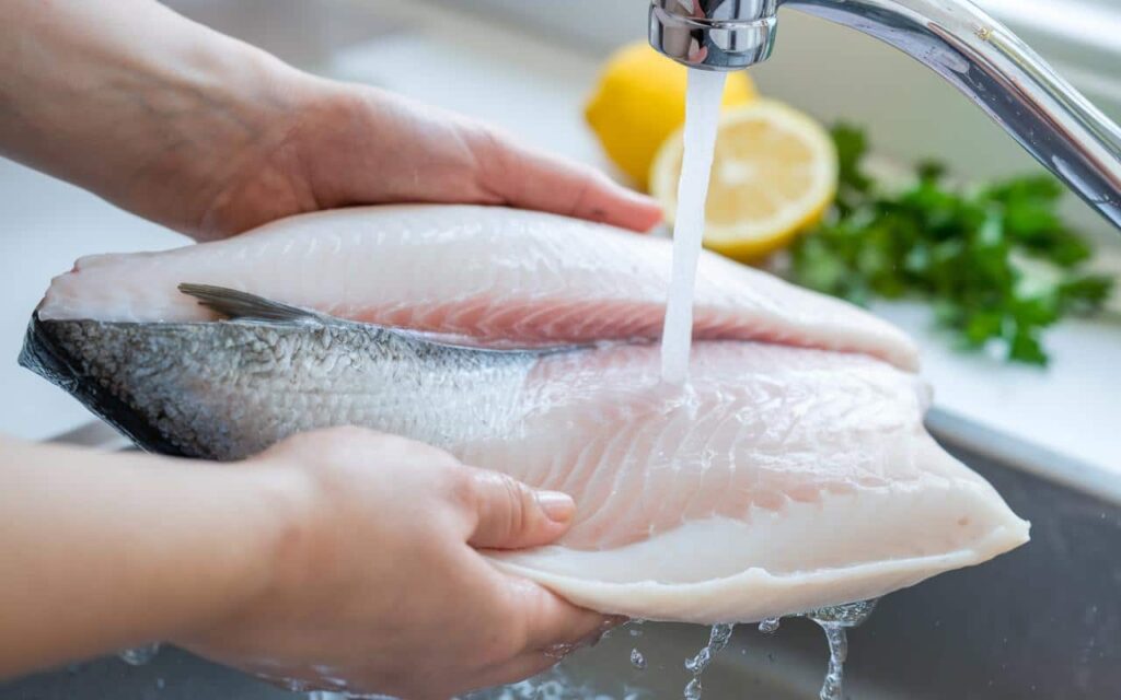 Wie Sie Fisch sicher auftauen: Vermeiden Sie gefährliche Fehler von Anfang an